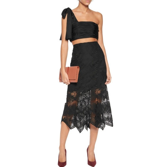 🖤NWT🖤Cinq À Sept One Shoulder Top - Picture 2 of 6